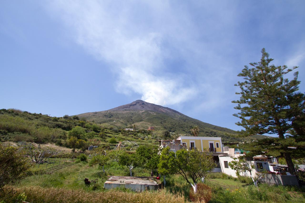 La Locanda del Barbablù Estrómboli Exterior foto